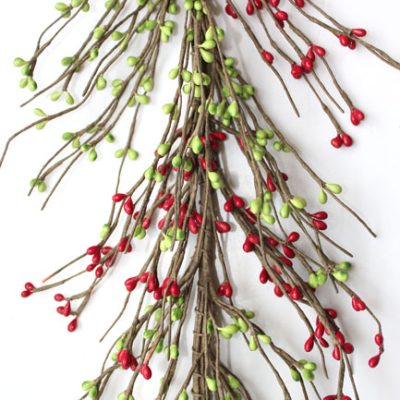 EV-1006R - Red and Green Berry Garland