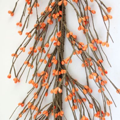 EV-C4 - Orange Pip Berry Garland