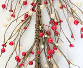 EV-52R - Pip Berry Garland in Red and cream berries