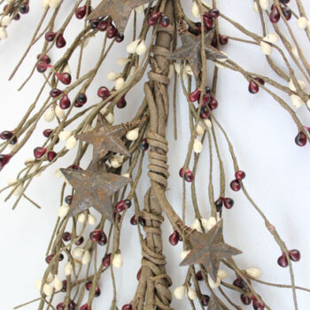 EV-013N - Cream and burgundy berry garland with rusty star