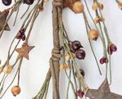 EV-101N - Mustard and burgundy berry with rusty star garland