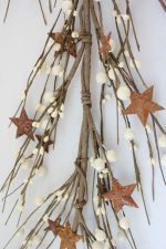 EV-111N - Cream berry garland with rusty stars