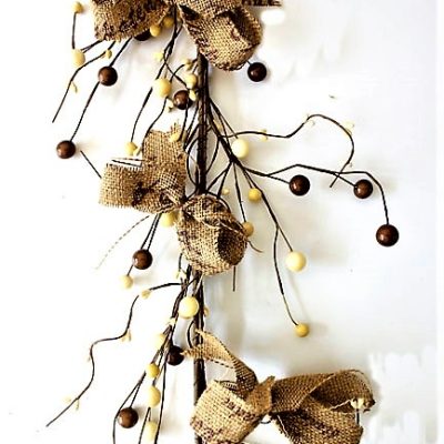 EV-127N Holly Ivory & Chocolate Colored Berries Garland